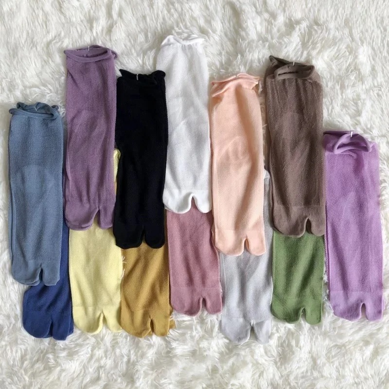 Witte sokken met gespleten tee - Toe Sock Split recensie en prijs