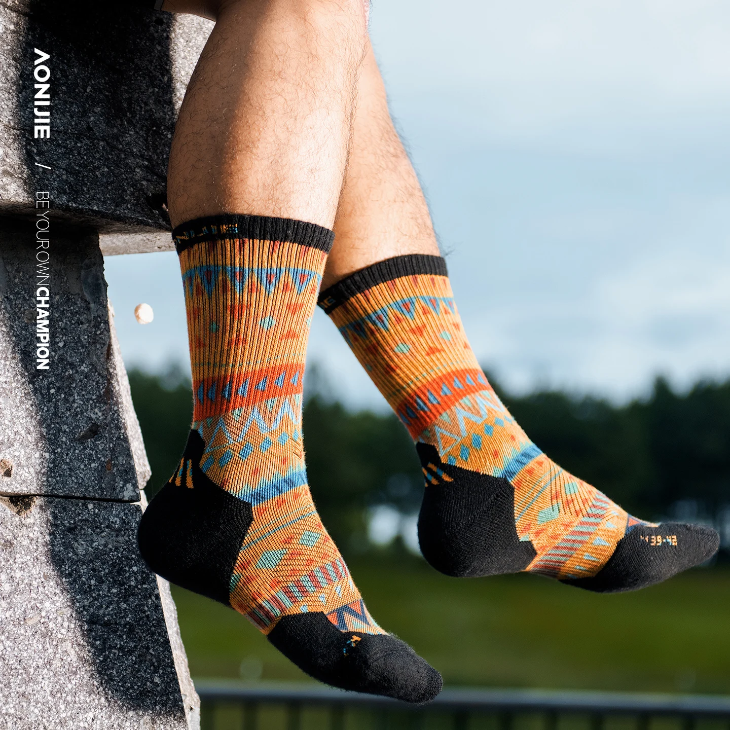AONIJIE Outdoor Wollen Crew So - Wool Hiking Sock recensie en prijs